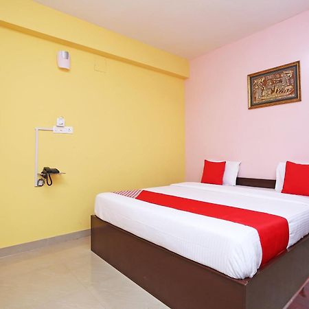 Hotel Grand Paradise 布巴内什瓦尔 外观 照片