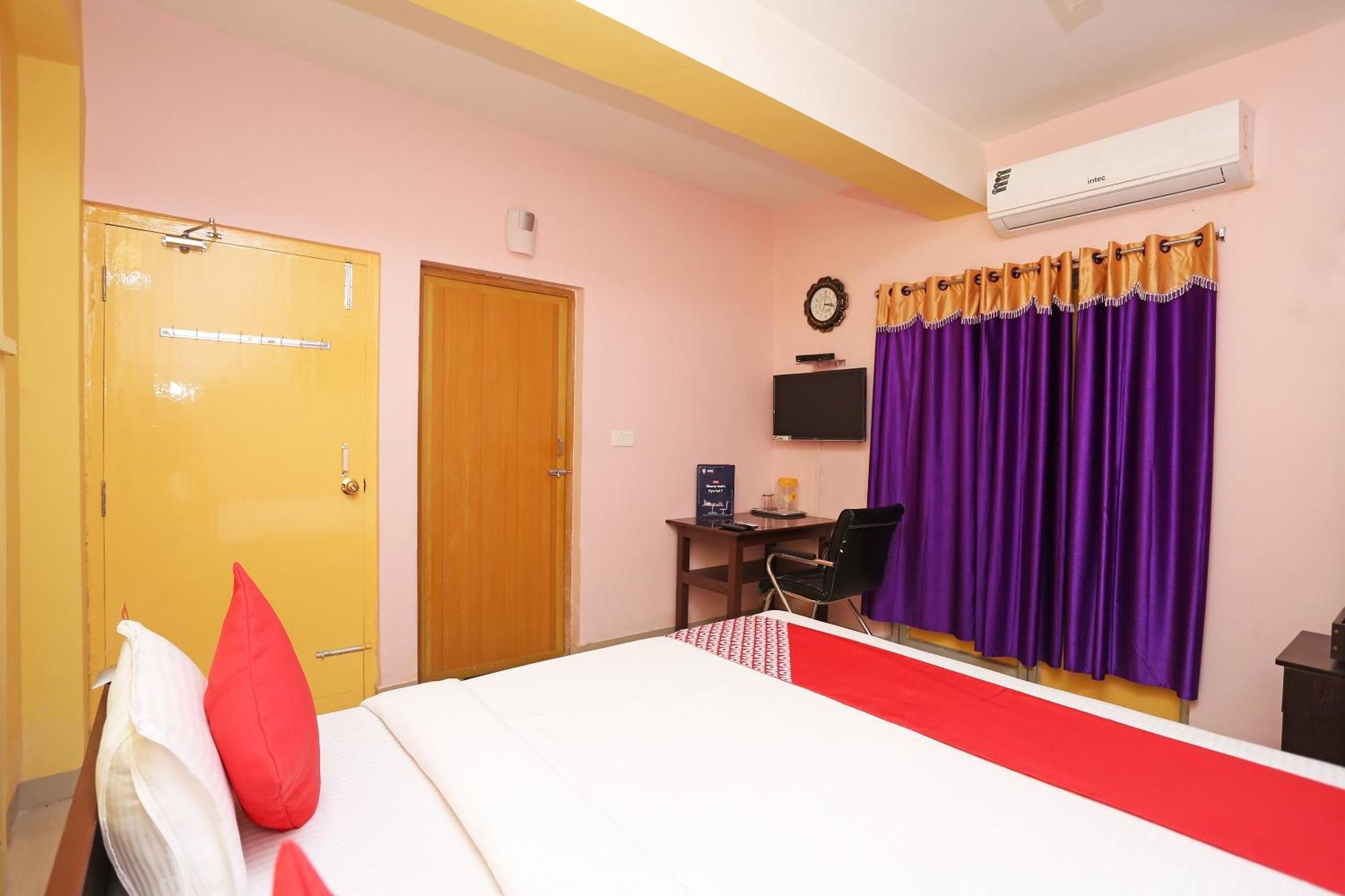 Hotel Grand Paradise 布巴内什瓦尔 外观 照片